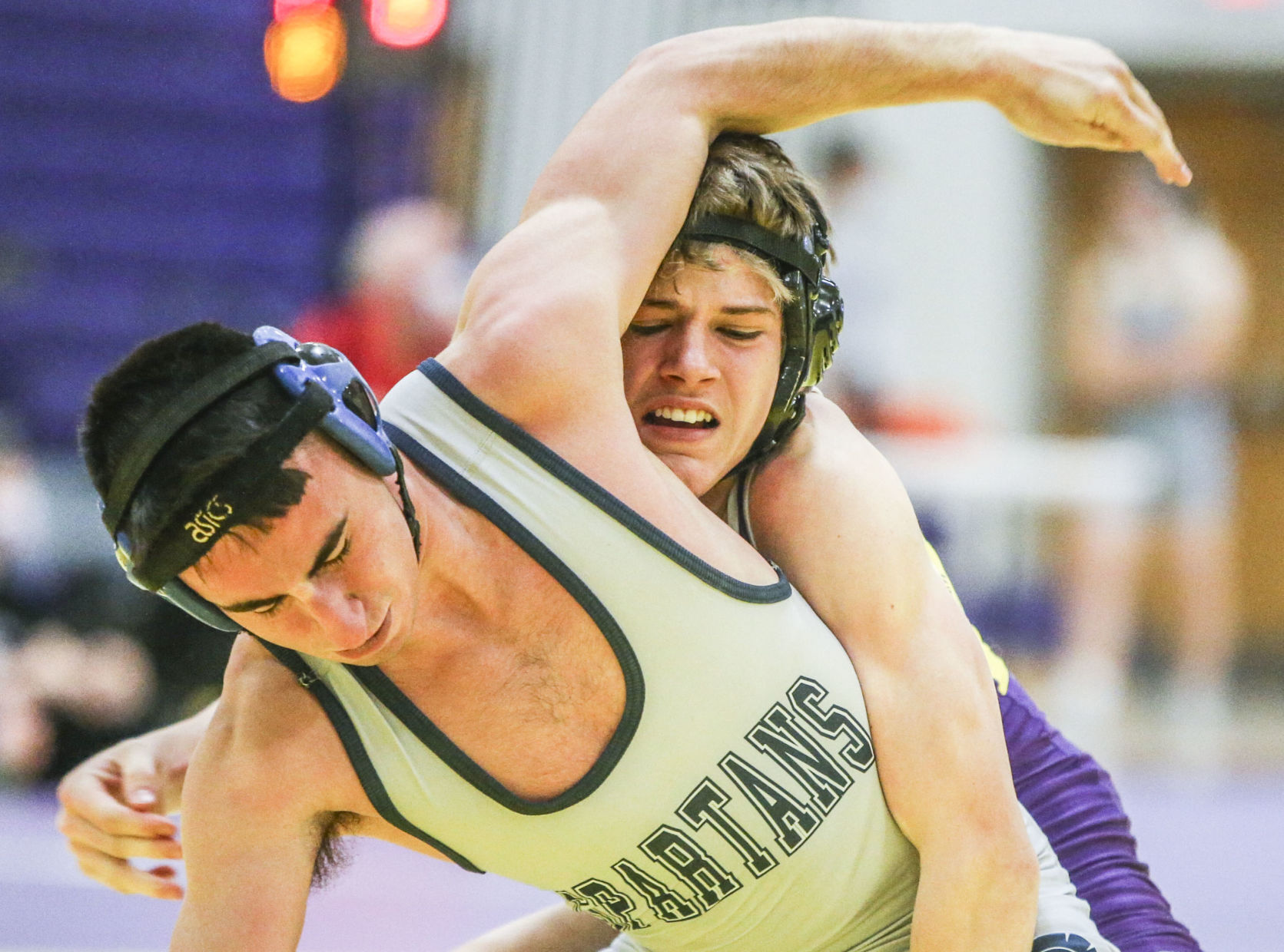 121020-qc-spt-mac wrestling-30.JPG